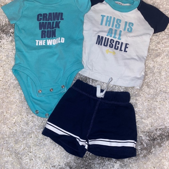Carters outfit bundle 3 months- - Picture 2 of 4